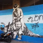 AR Buenos Aires Adult riding dinosaur