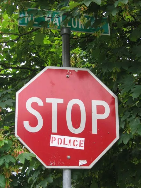 OR Portland NE Stop Police